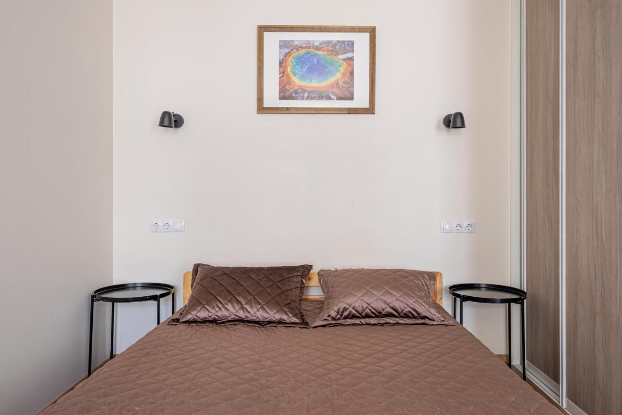 Top-Floor Studio With Courtyard View In Unesco Area, Murnieku Street Residence รีกา ภายนอก รูปภาพ